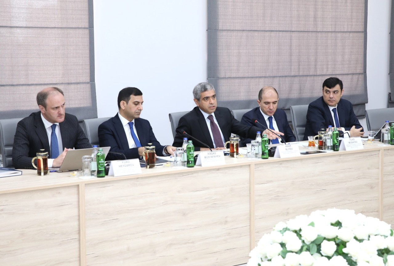 ƏƏSMN nümayəndələri AHİK-in yeni mərkəzi ilə tanış olublar - FOTOLAR